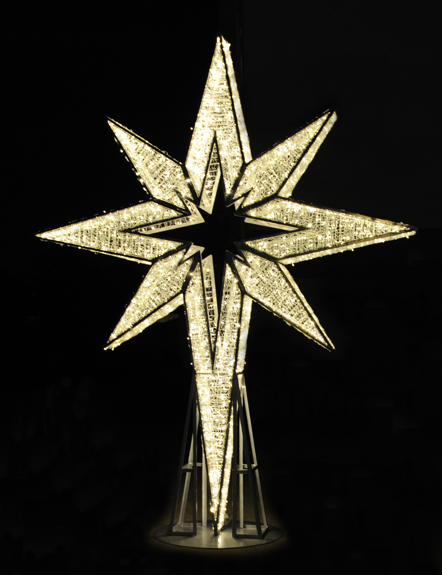 Warm White LED Star Motif Display Commercial Grade for Waterproof Outdoor Use